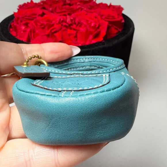 Vintage Coach Mini Hobo Ergo Key Ring/Bag Charm Blue Leather Mini Bag - Picture 12 of 13